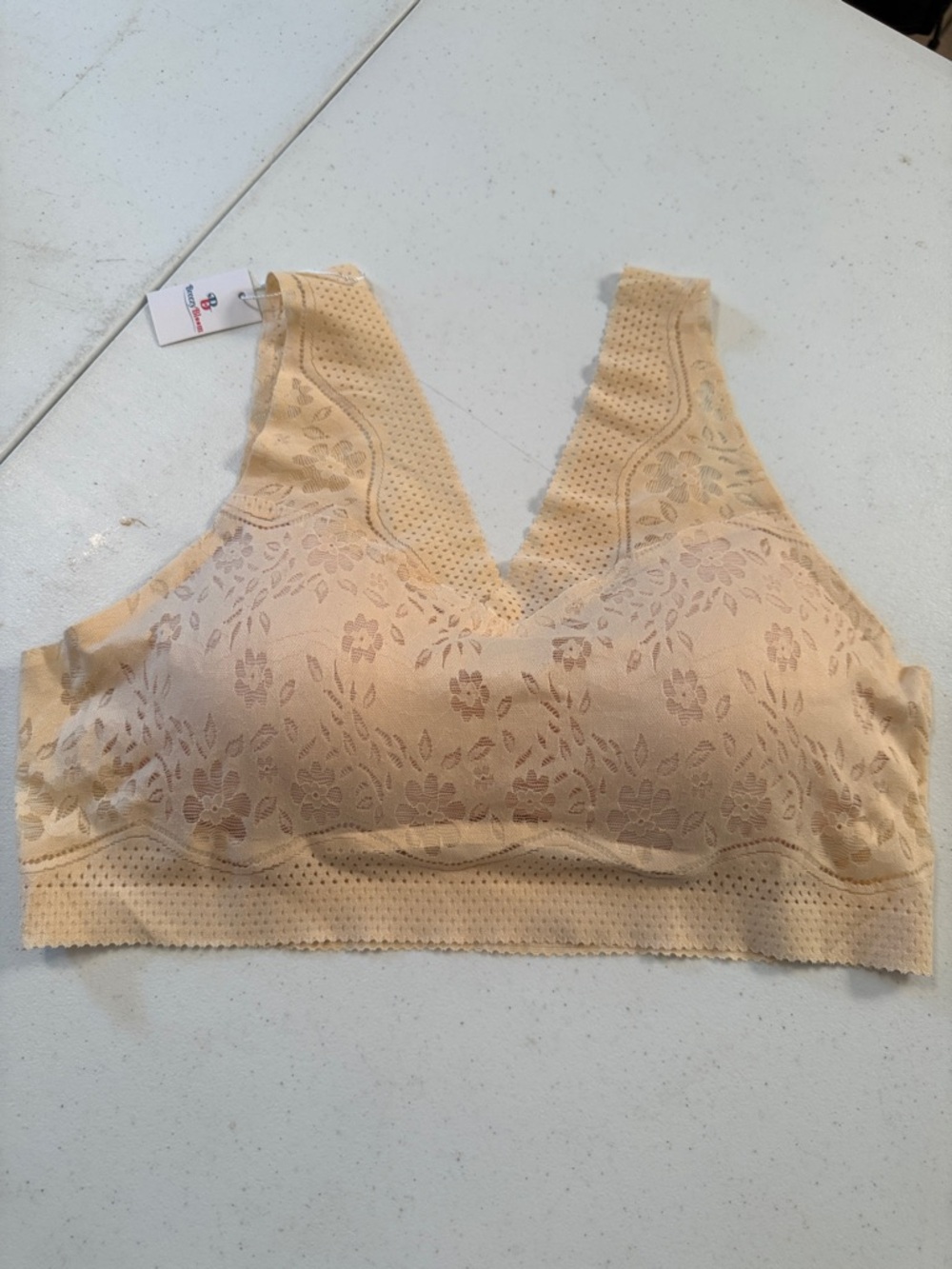 Seamless Floral Lace Wireless Bralette - Cream